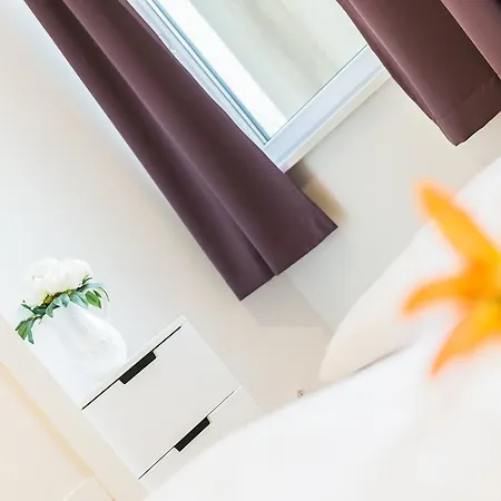 Christian Apartments Oper - Contactless Check In Vienna Esterno foto