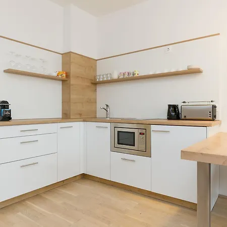 Christian Apartments Oper - Contactless Check In Vienna Esterno foto