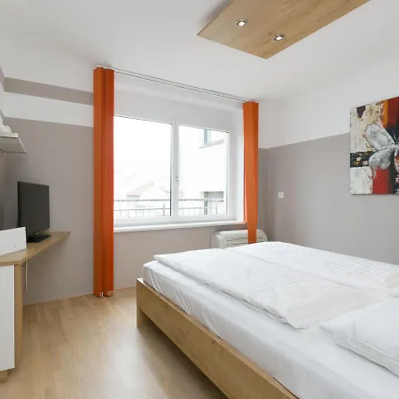 Christian Apartments Oper - Contactless Check In Vienna Esterno foto