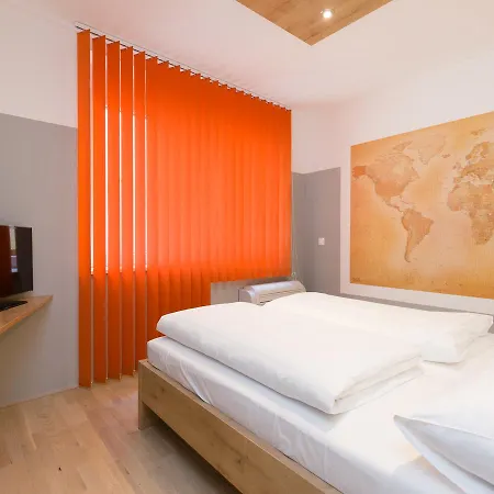 Christian Apartments Oper - Contactless Check In Vienna Esterno foto
