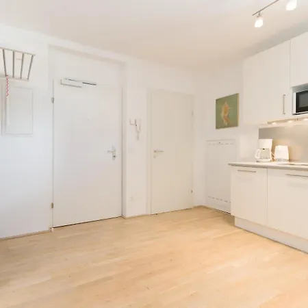 Christian Apartments Oper - Contactless Check In Vienna Esterno foto
