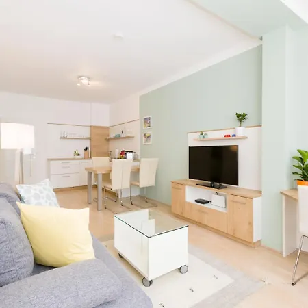 Christian Apartments Oper - Contactless Check In Vienna Esterno foto