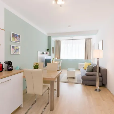 Christian Apartments Oper - Contactless Check In Vienna Esterno foto