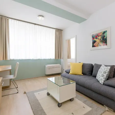 Christian Apartments Oper - Contactless Check In Vienna Esterno foto